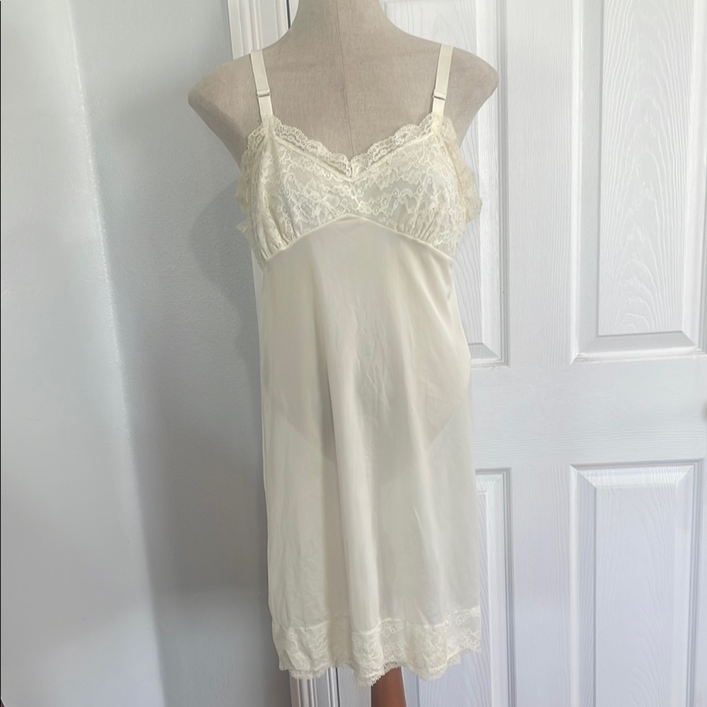 Vintage 1950s Dutchmaid lace full slip dress Cream adjustable straps womens 36 S